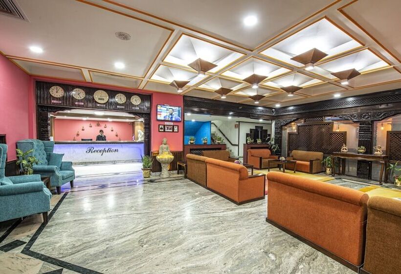 هتل Nirvana By Luxury International