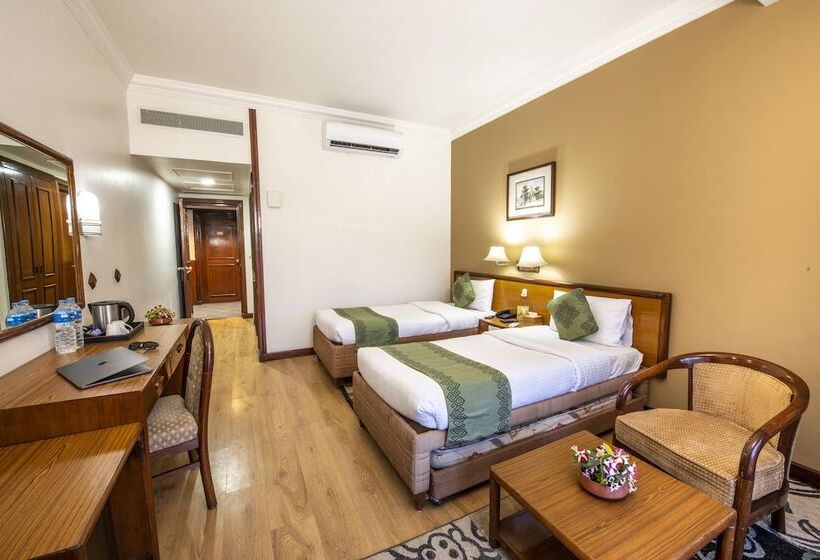 هتل Nirvana By Luxury International