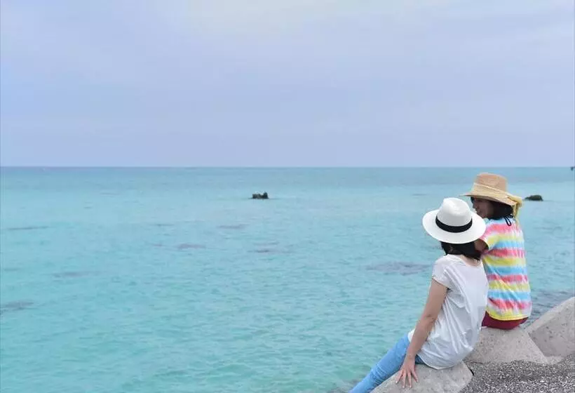 Отель Shigira Bayside Suite Allamanda