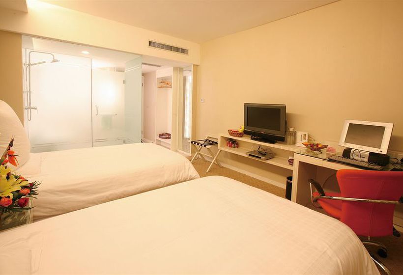 Отель St.rich Yijia