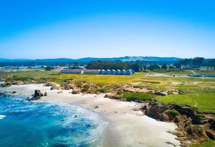 فندق Surf And Sand Lodge