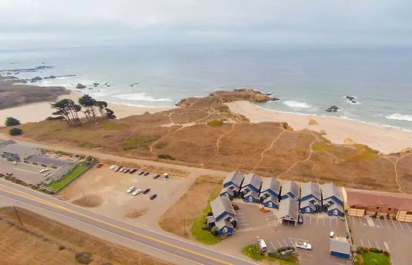 ホテル Surf And Sand Lodge