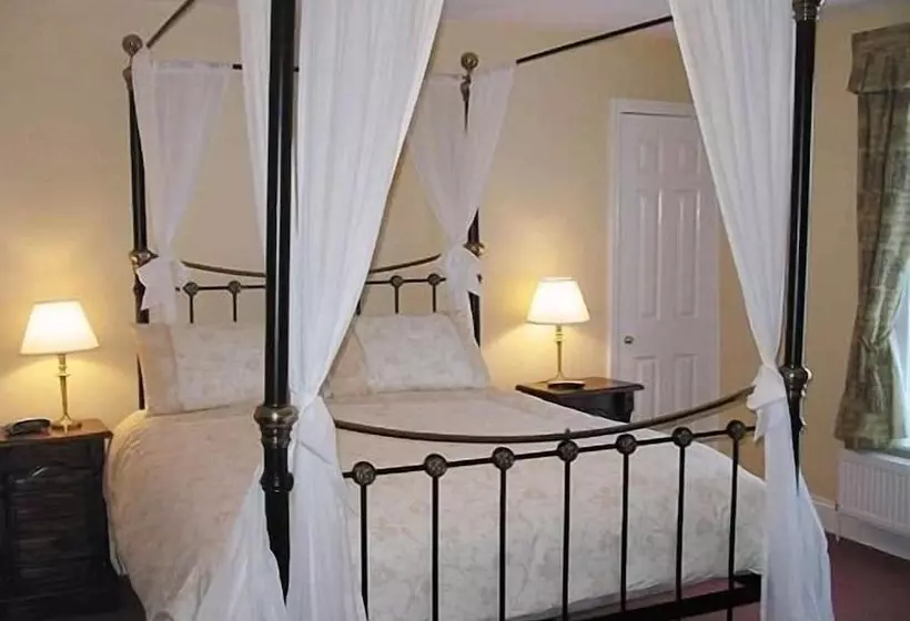 בית מלון כפרי The Blacksmiths Arms