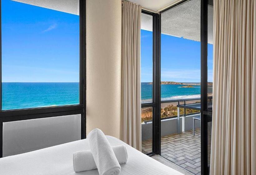 Pacific Towers Beach Resort