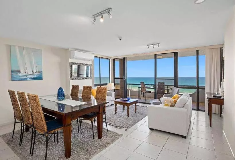 Pacific Towers Beach Resort