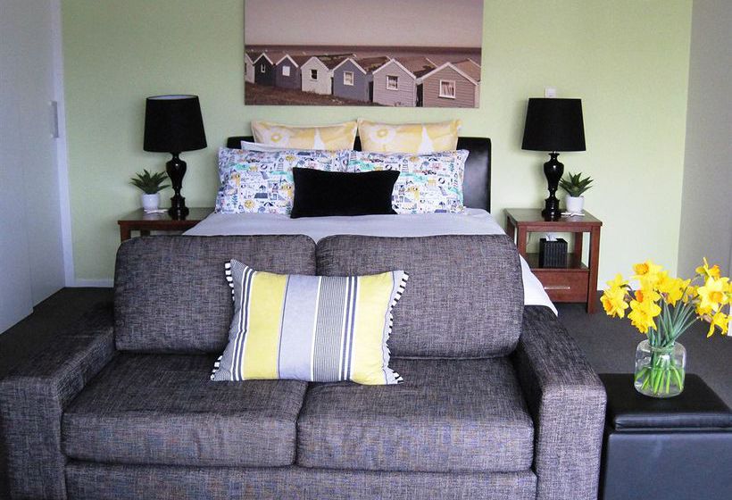 Пансион Acorns Wellington