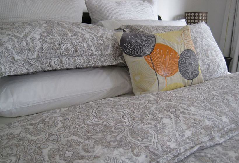 Пансион Acorns Wellington