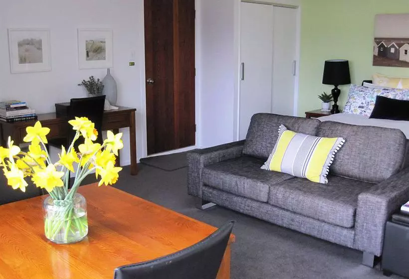 Пансион Acorns Wellington