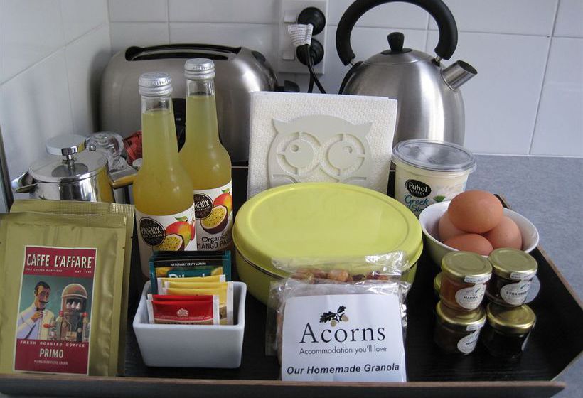 Пансион Acorns Wellington