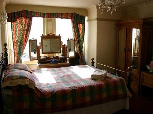 Пансион Avondale