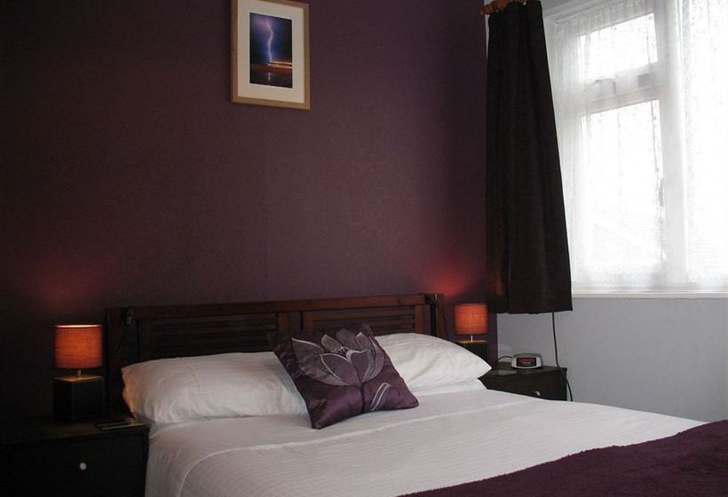 ペンション Beaufort House