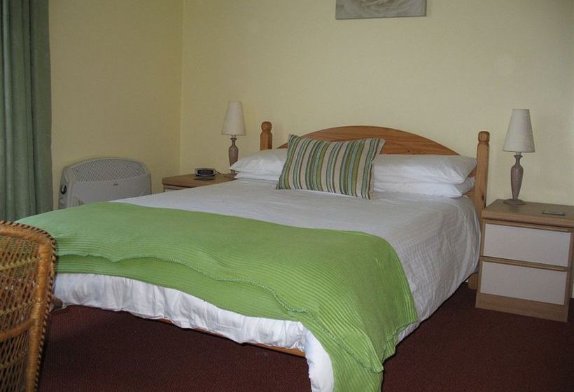 ペンション Beaufort House