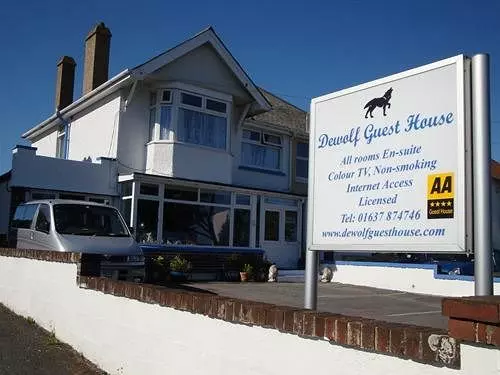 Pensió Dewolf Guest House