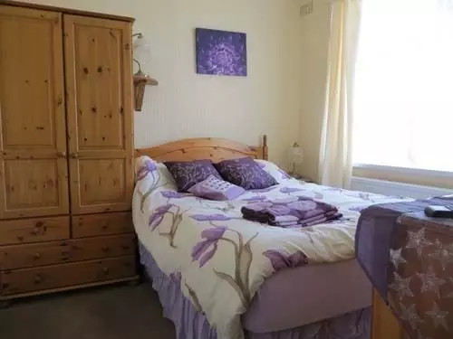 Pensió Dewolf Guest House