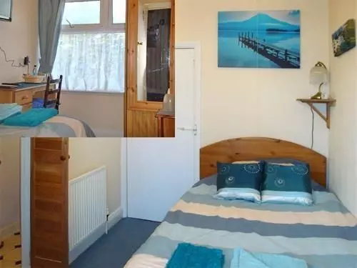 Pensió Dewolf Guest House