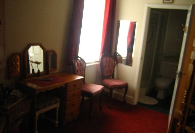 ペンション Gleneagles Guest House