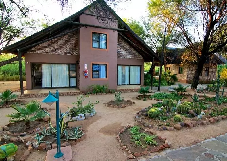 膳宿费 Kashana Namibia