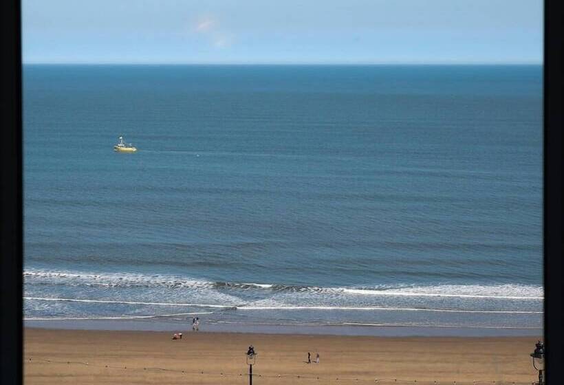 ペンション Riviera Guesthouse