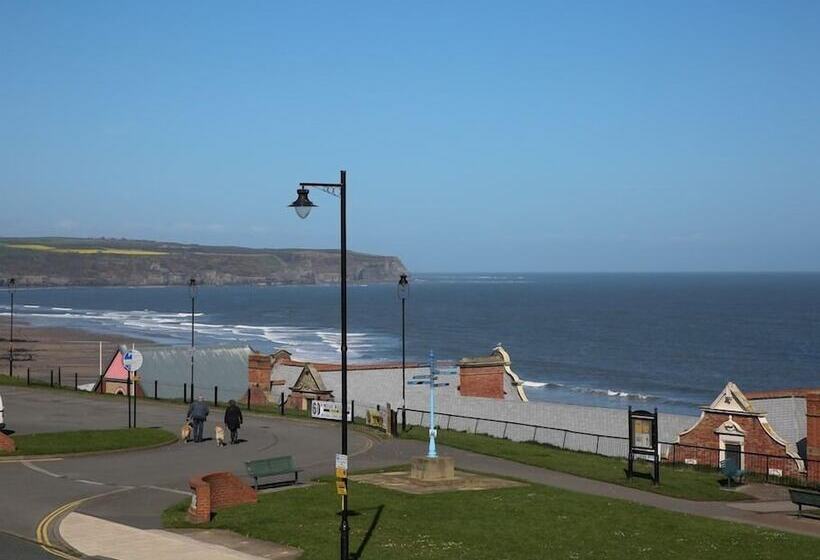 ペンション Riviera Guesthouse