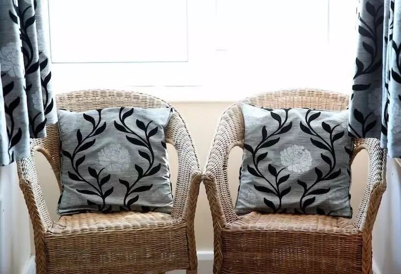 ペンション Riviera Guesthouse