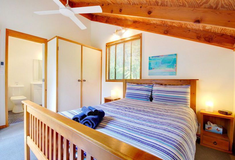 Planula Bed & Breakfast Retreat