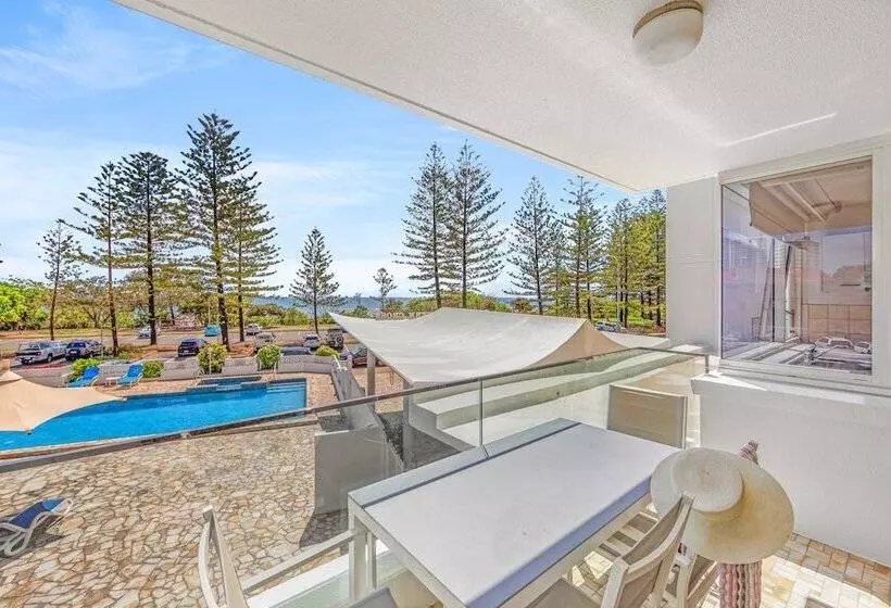 Southern Cross Beachfront Holiday Apartments