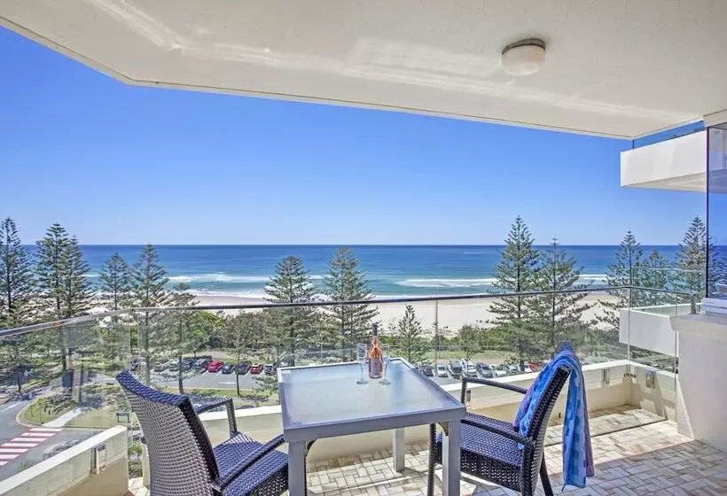 Southern Cross Beachfront Holiday Apartments
