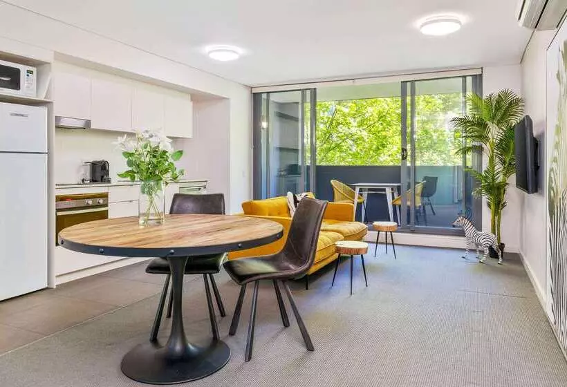 Terminus Apartment Hotel, Ascend Hotel Collection