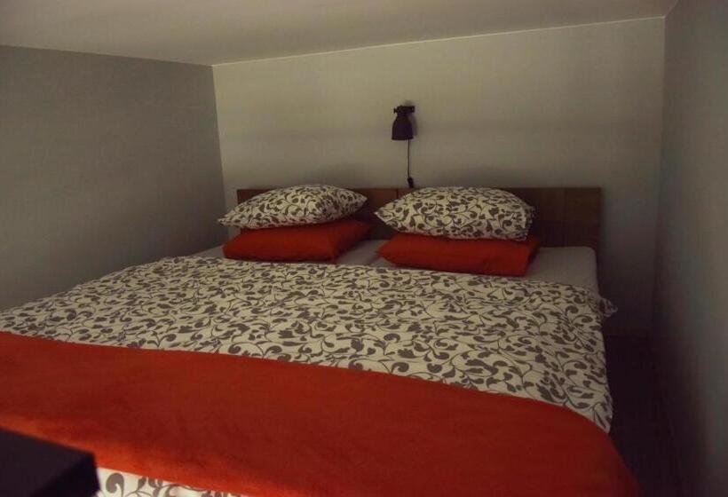 هاستل Loft Wroclaw