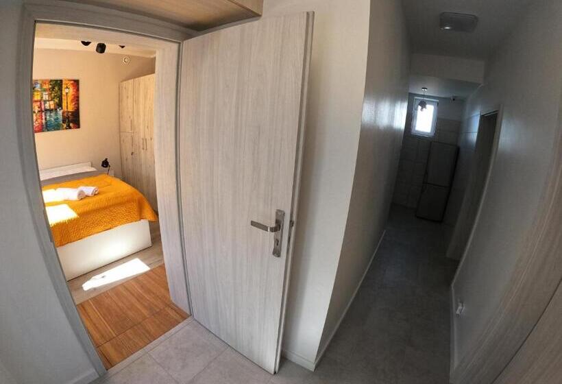 Общежитие Noclegi Na Wspólnej