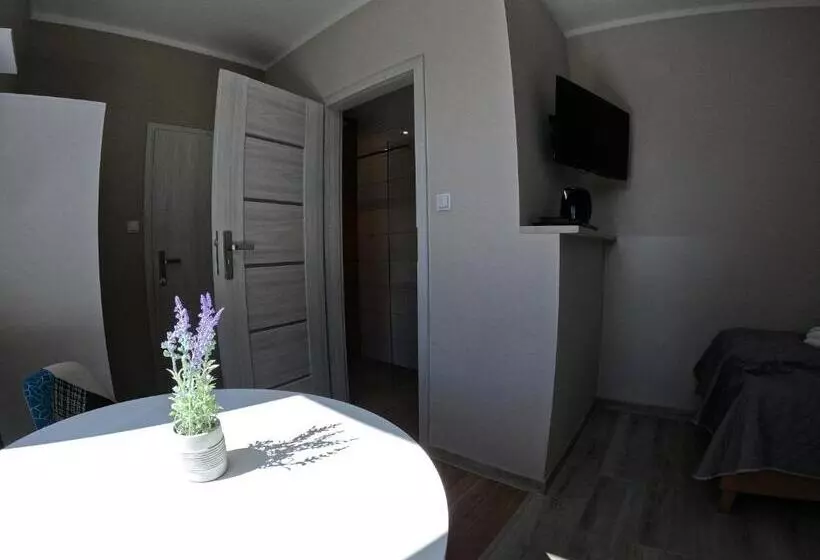 ユースホステル Noclegi Na Wspólnej