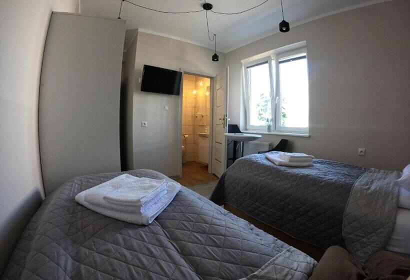 Общежитие Noclegi Na Wspólnej