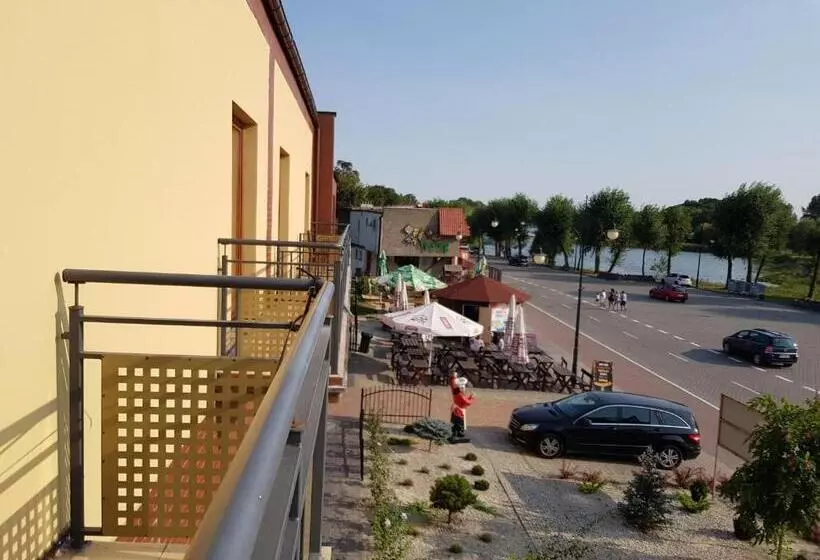 Retkeilymaja Zajazd U Piasta Kołodzieja