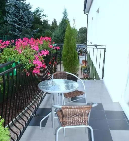 Retkeilymaja Zajazd U Sosny