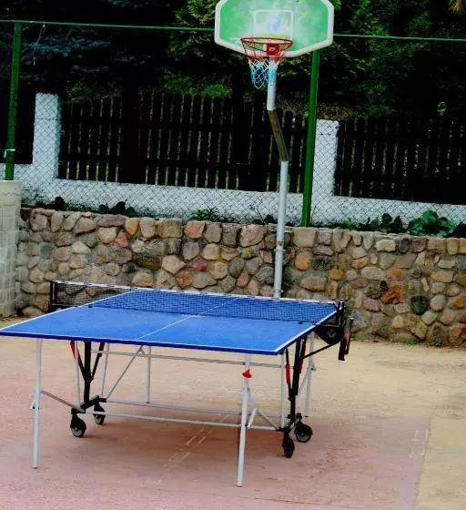 Retkeilymaja Zajazd U Sosny