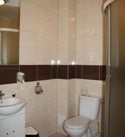 הוסטל Zajazd U Sosny