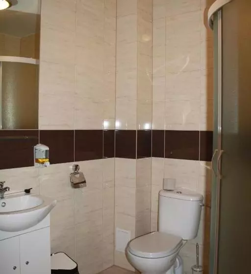 Retkeilymaja Zajazd U Sosny