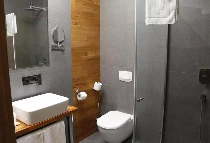 Retkeilymaja Zajazd W Białej