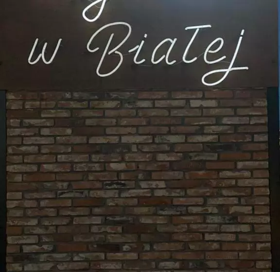 Retkeilymaja Zajazd W Białej