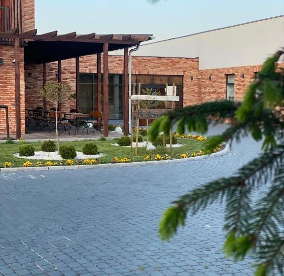 הוסטל Zajazd W Białej