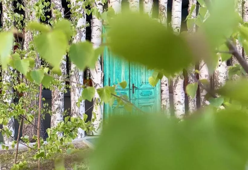 Retkeilymaja Zajazd W Białej