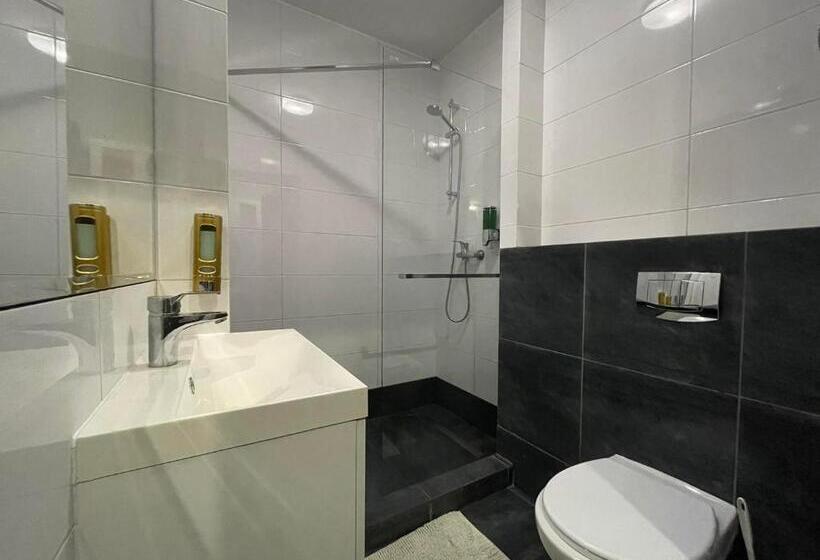 צימר Rynek 14 & Restaurant