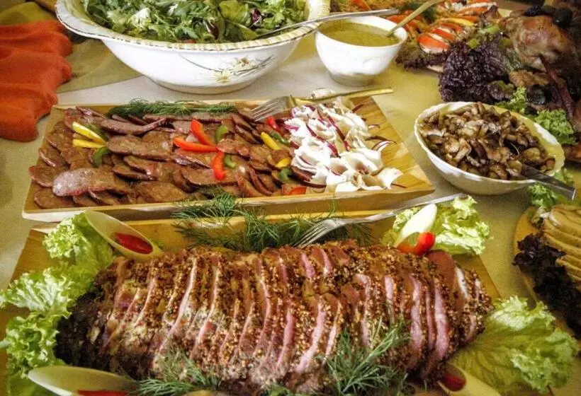 Aamiaismajoitus (B&B) Kiermusy Dworek Nad łąkami