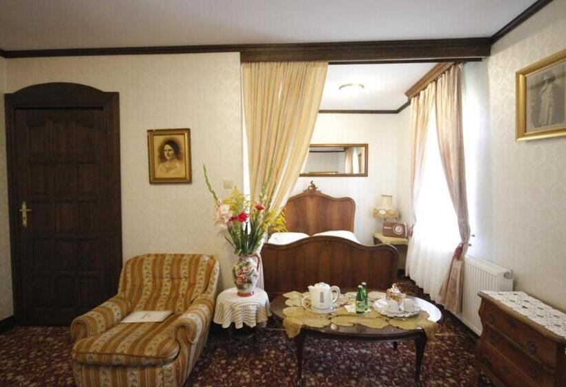 צימר Kiermusy Dworek Nad łąkami