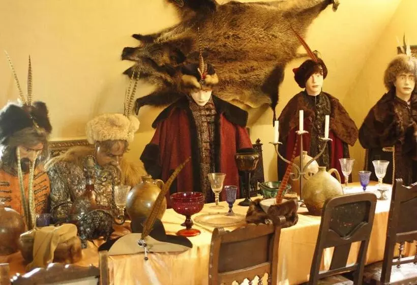 Aamiaismajoitus (B&B) Kiermusy Dworek Nad łąkami