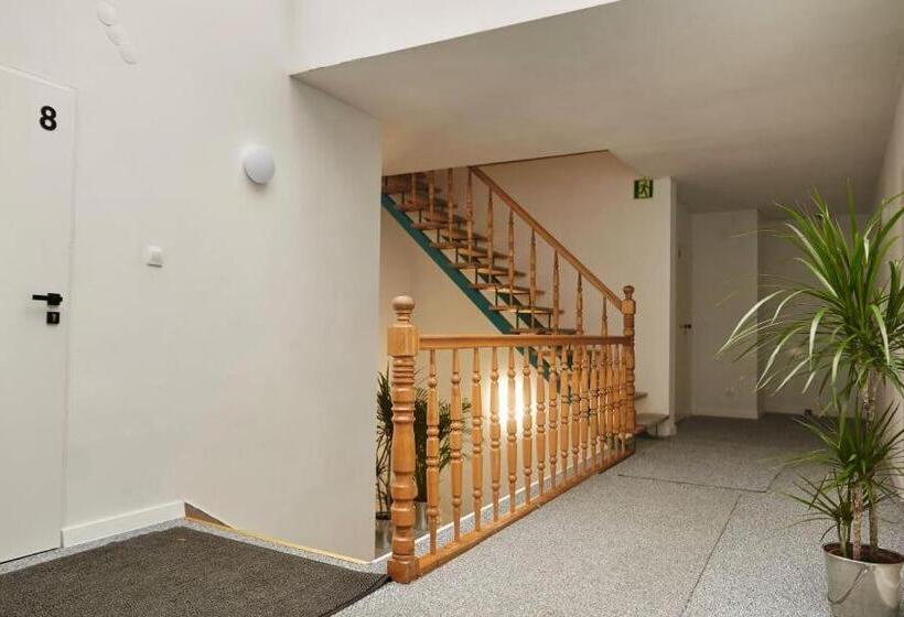 ベッドアンドブレックファースト Parkova   Pokoje Hotelowe