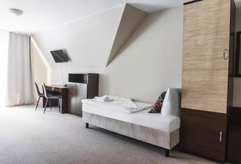 Aamiaismajoitus (B&B) Perła świeradowa