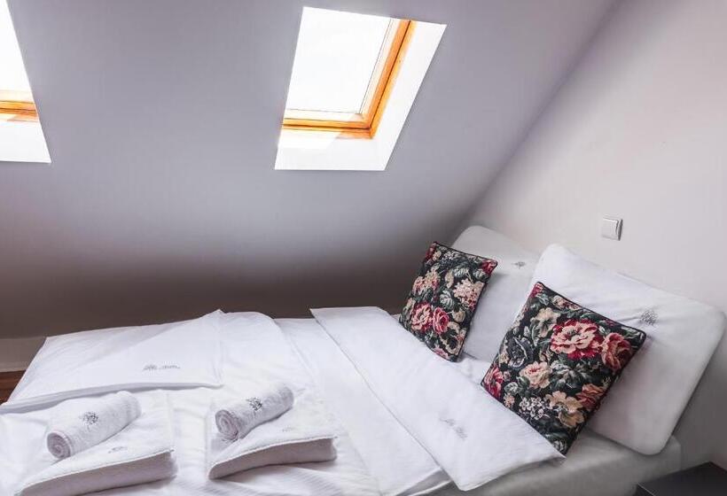 تختخواب و صبحانه Perła świeradowa