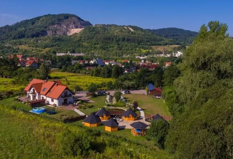 Aamiaismajoitus (B&B) Pod Chmielarzem