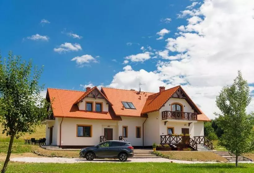 Aamiaismajoitus (B&B) Pod Chmielarzem